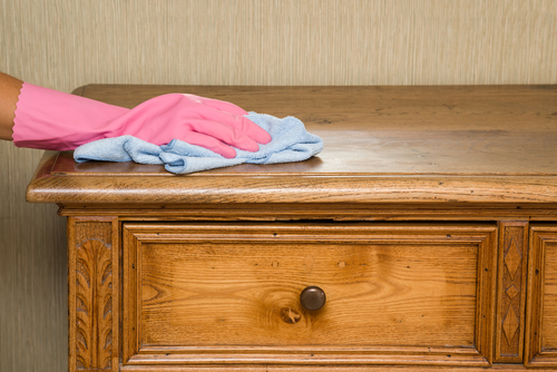 How to Clean Wooden Furniture